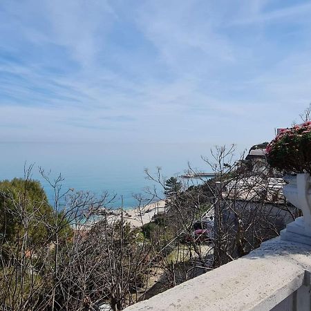 Affittacamere Dei Desideri Numana Exteriér fotografie