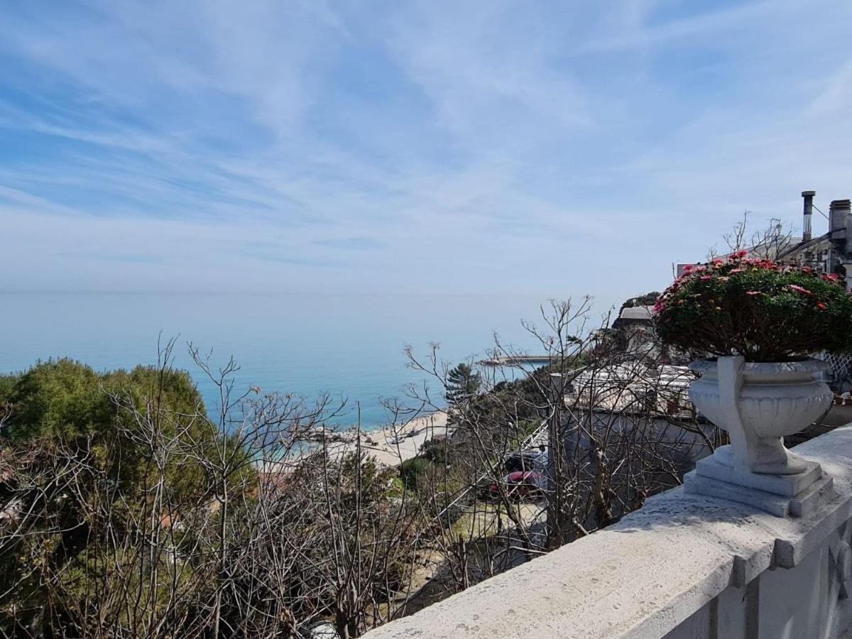 Affittacamere Dei Desideri Numana Exteriér fotografie